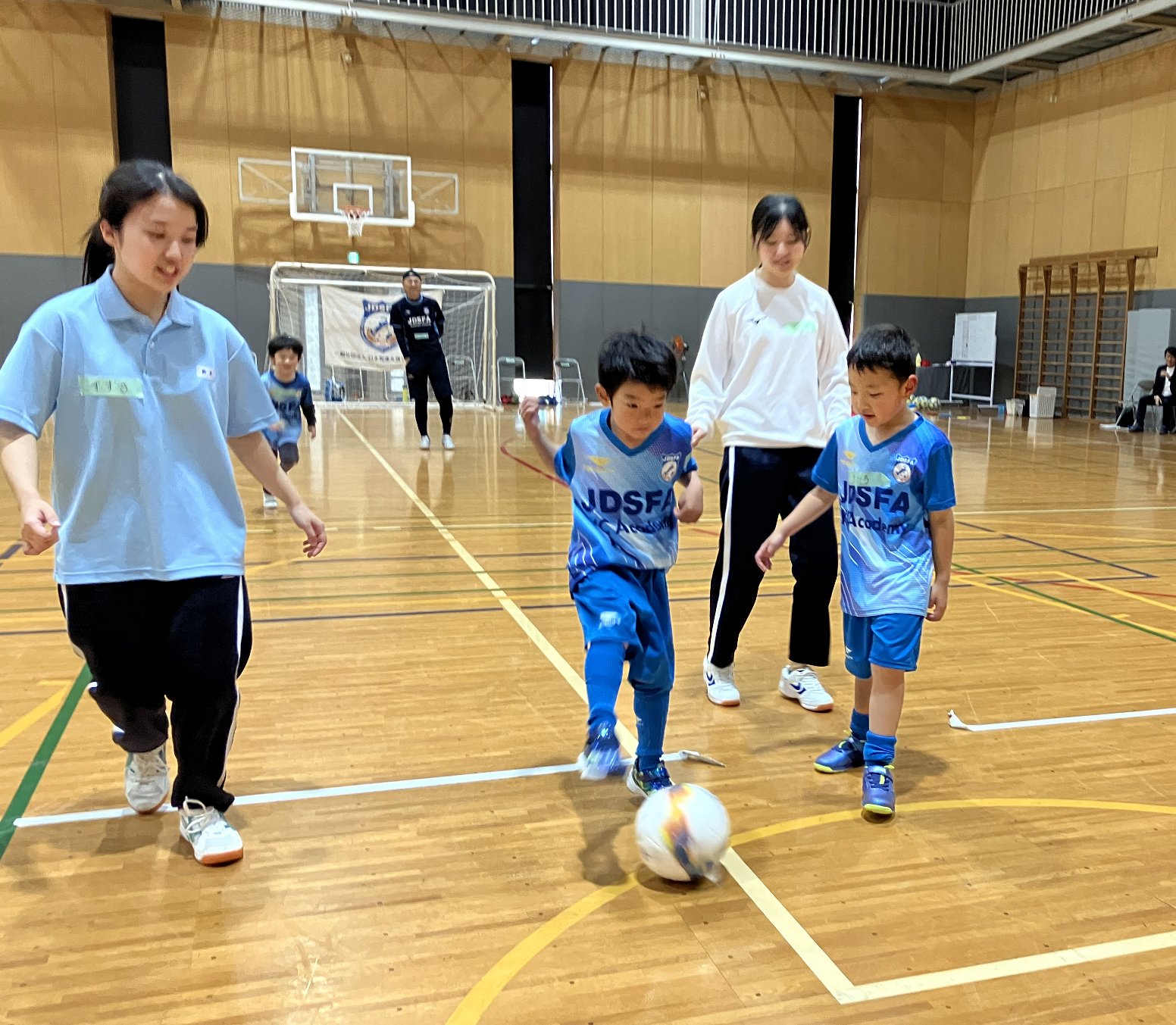 広島市安佐南区の安田女子大学、サッカーで発達障害の子どもを療育　協会と連携