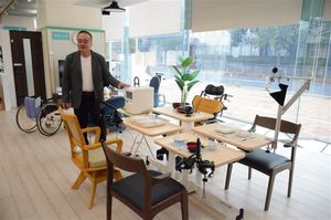 北九州市に介護支援拠点「テクノケア」開設　ICT活用の福祉用具800点を展示